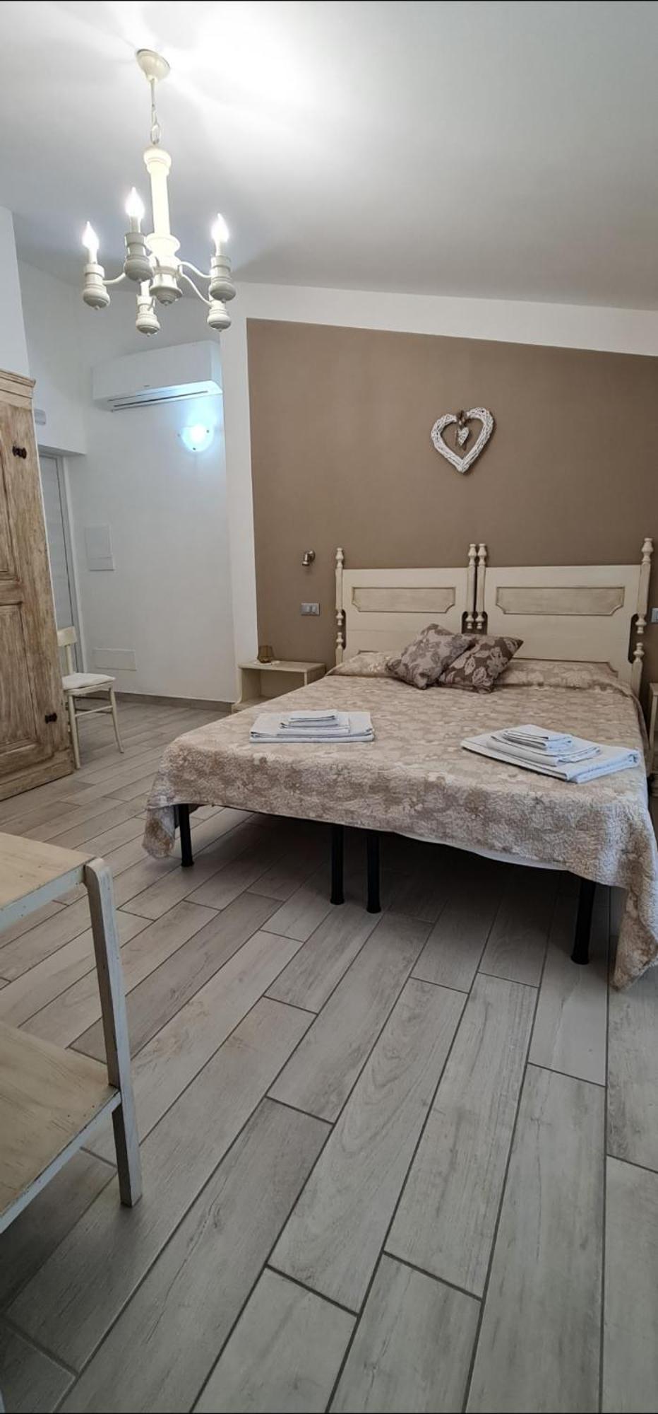 Quarantotto B&B Raffa Εξωτερικό φωτογραφία