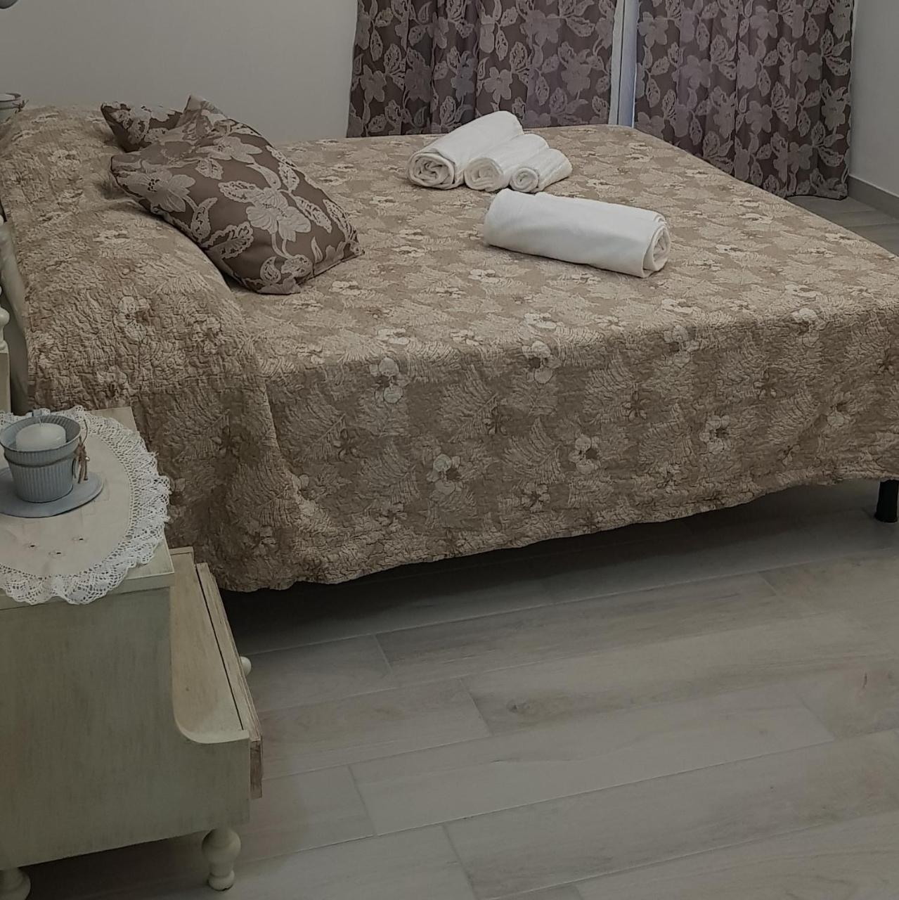 Quarantotto B&B Raffa Εξωτερικό φωτογραφία